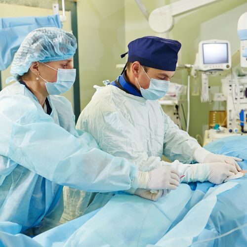 Team of surgeons who treats osteoarthritis