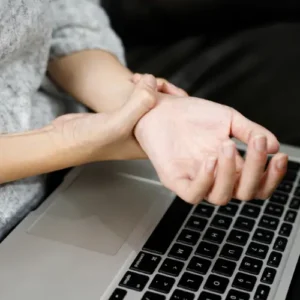 how to treat tennis elbow