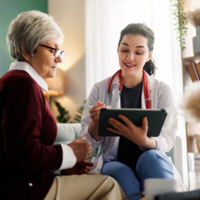 patient asking doctor “what is deep vein thrombosis?”